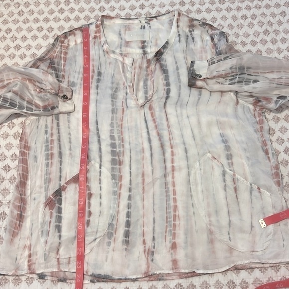 Zadig & Voltaire Satin Long Sleeve Tunic Blouse Top Size Medium White Pink Gray - Picture 10 of 10